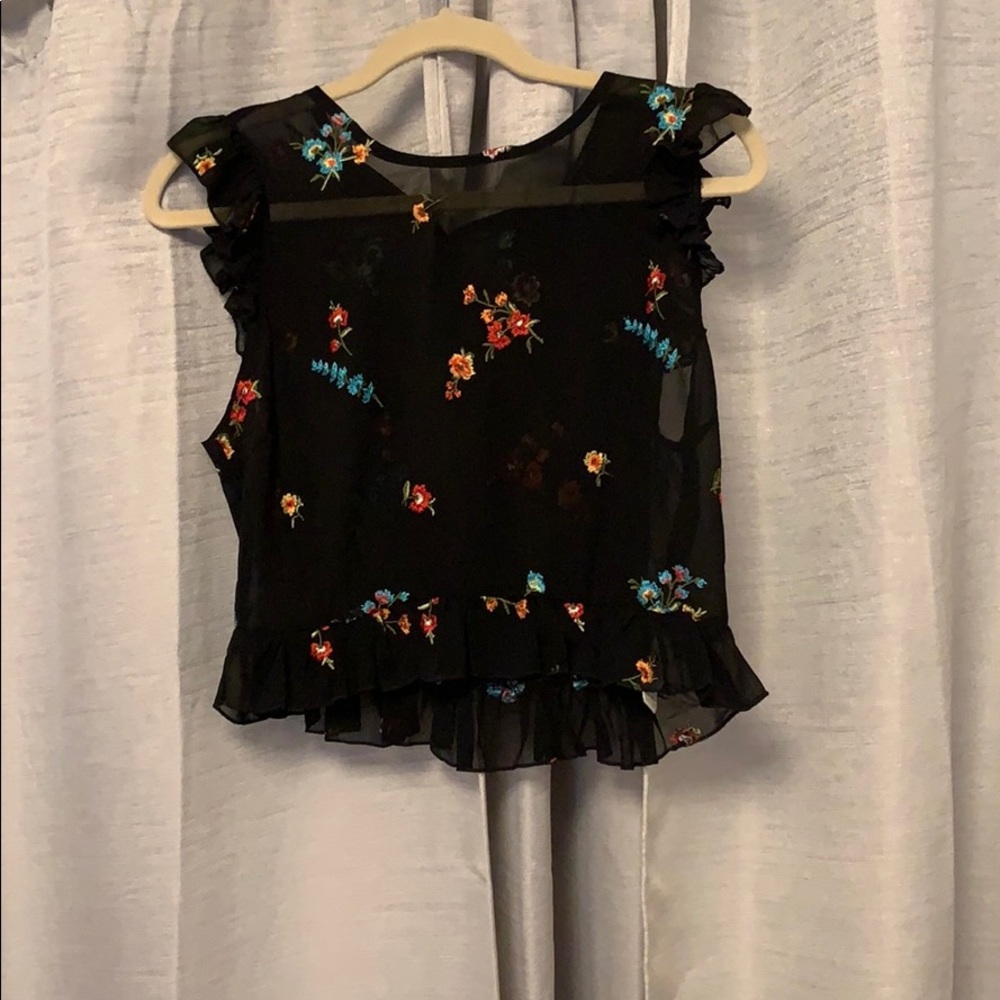 Mesh floral over top